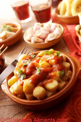Patatas bravas
