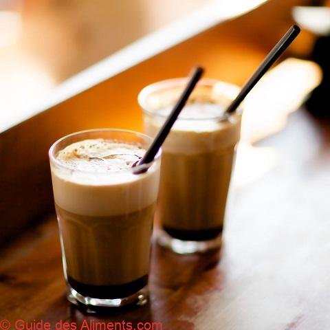 mochaccino (ou mochhaccino, mocaccino ou mokaccino)
