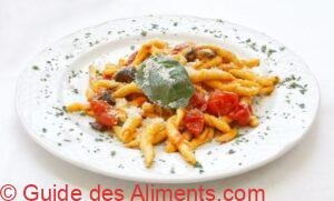 Scialatielli all'Amalfitana, pâtes aux aubergines et tomates de cerises