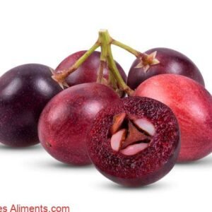 Prune Natal, Carissa macrocarpa