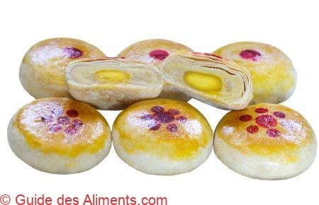Banh Pia moon cake