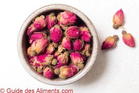 boutons de rose secs