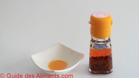 Huile de piment japonaise (La-yu)