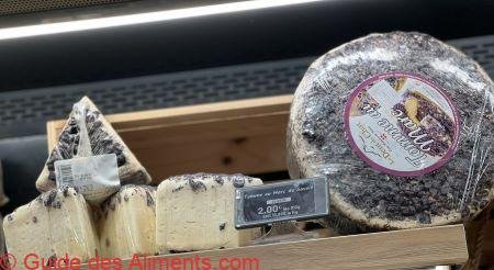 Tomme au Marc de Savoie