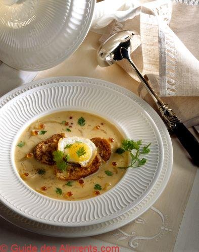 Tourin aux oeufs de caille et vin blanc