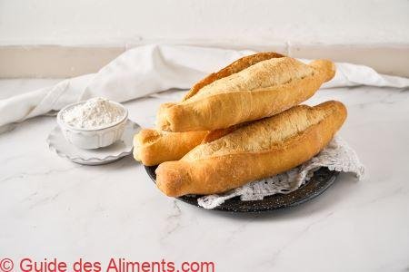 Bolillo, pain blanc mexicain