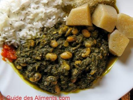 Kizaca sont les feuilles de manioc