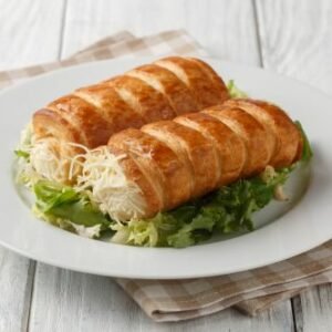 roulés au fromage français au gruyère et à la béchamel