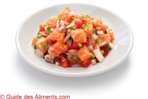 saumon lomi lomi, salade de saumon cru hawaïen