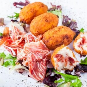 tapas croquetas de jamon