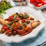 espadon aux olives, câpres et tomates