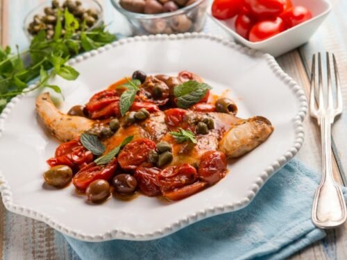espadon aux olives, câpres et tomates