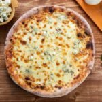 Pizza quattro formaggi