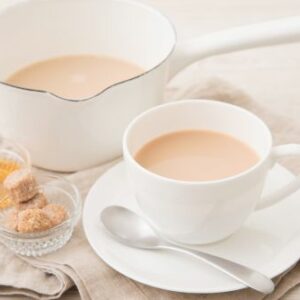 Th&eacute; au lait royal