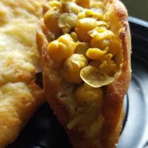 Aloo pie