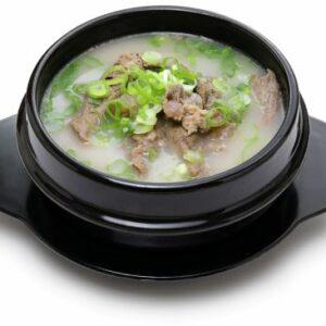 gomguk, gomtang ou soupe aux os de bœuf